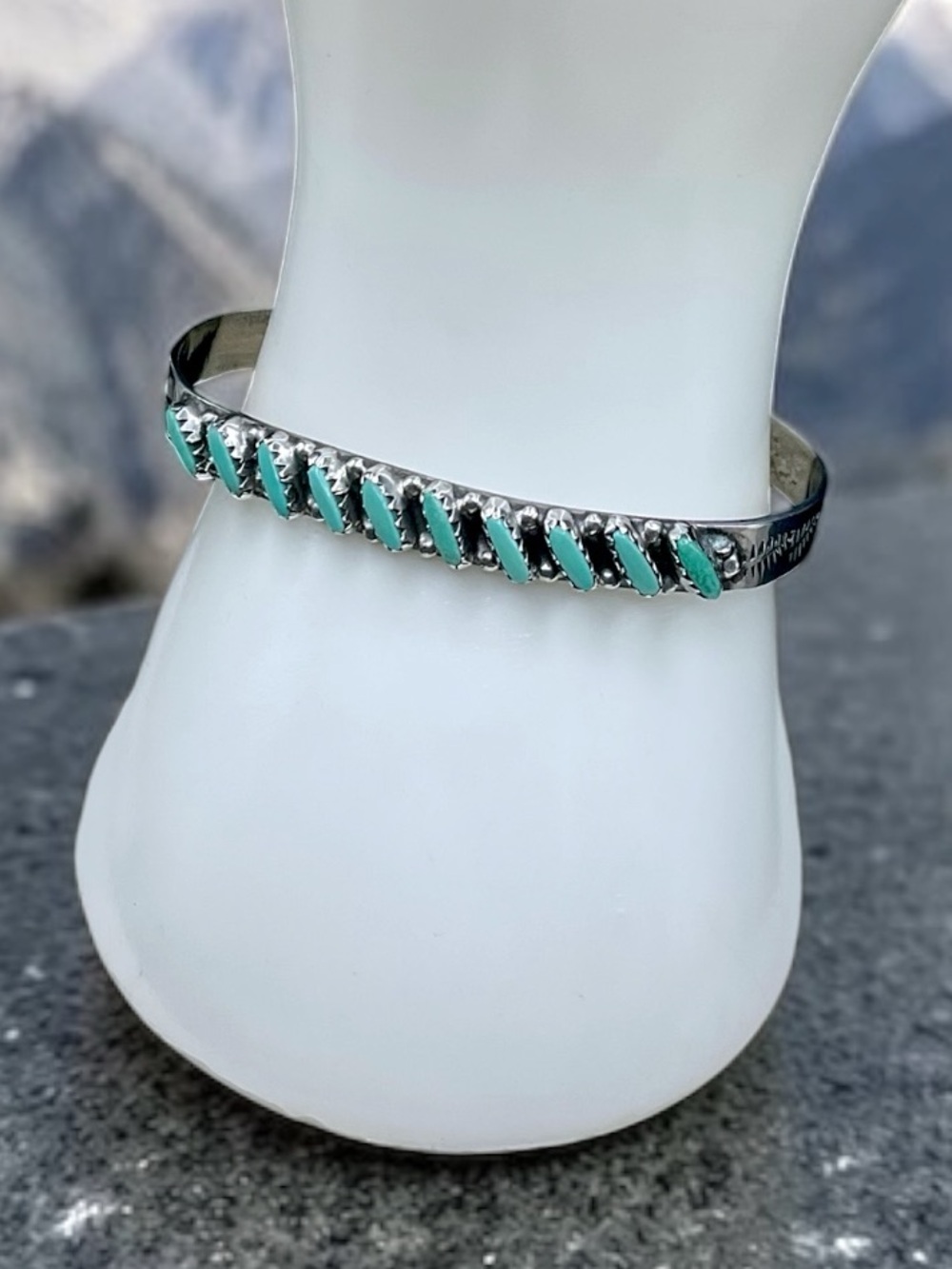 🌺Vintage Zuni A. Peywa Sterling & Turquoise Cuff